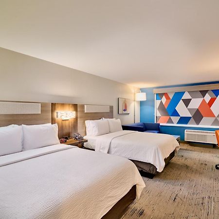 Holiday Inn Express & Suites Diamond By Ihg Stubbs 外观 照片